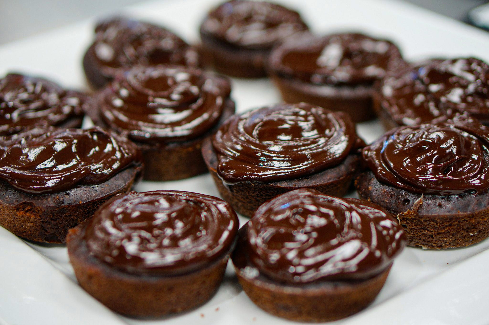 Steamed Mini Chocolate Cakes