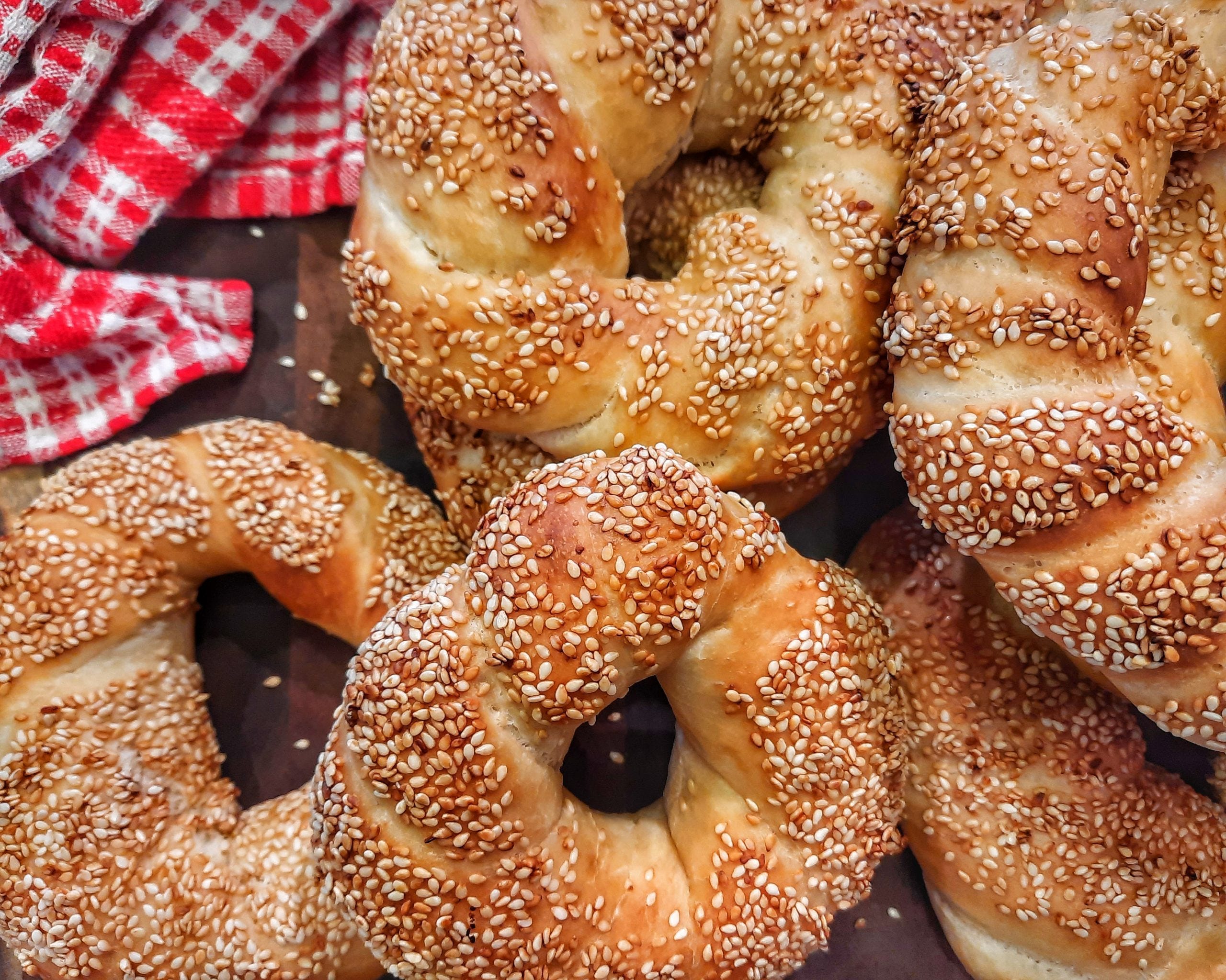 Simit (Turkish Sesame Crusted Bread)