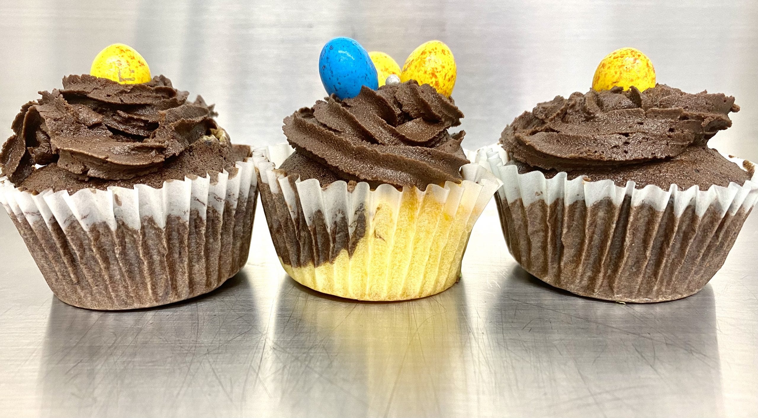 Easy Easter Chocolate Cupcakes