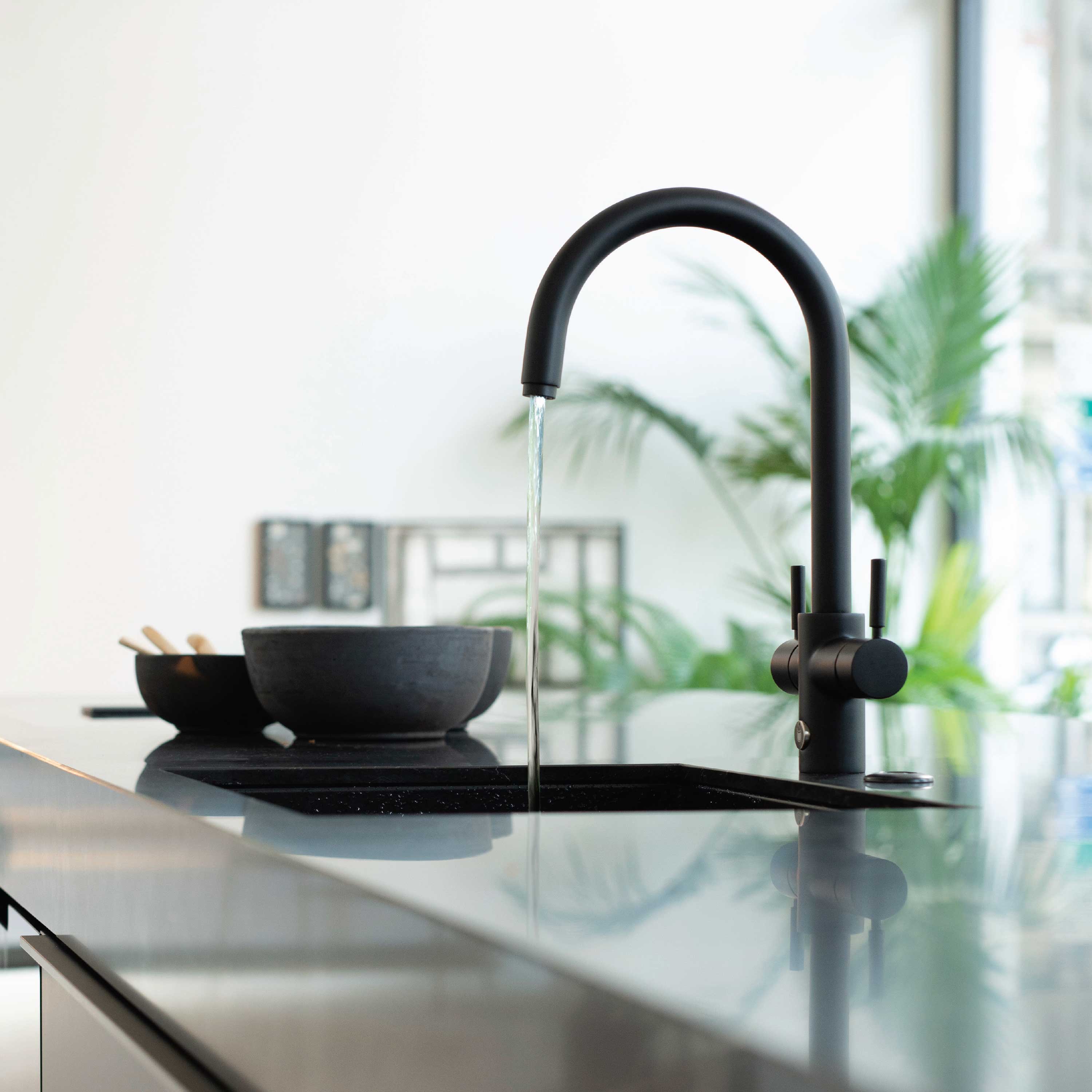 Product Feature: Discover the InSinkErator DualTap and MultiTap Chilled.