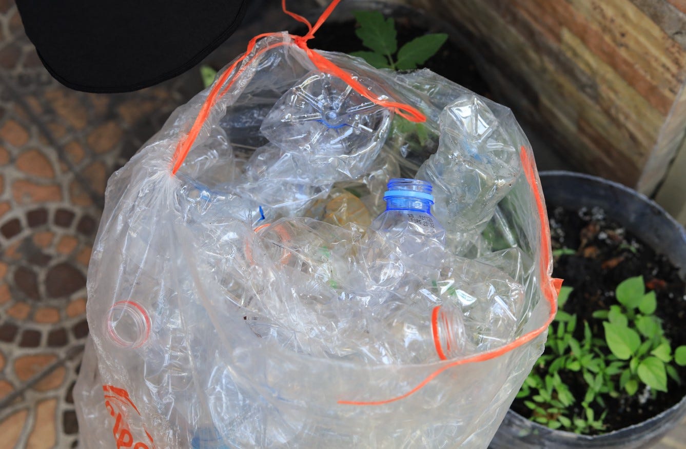Tips: Ideas for reducing single use plastic in your kitchen