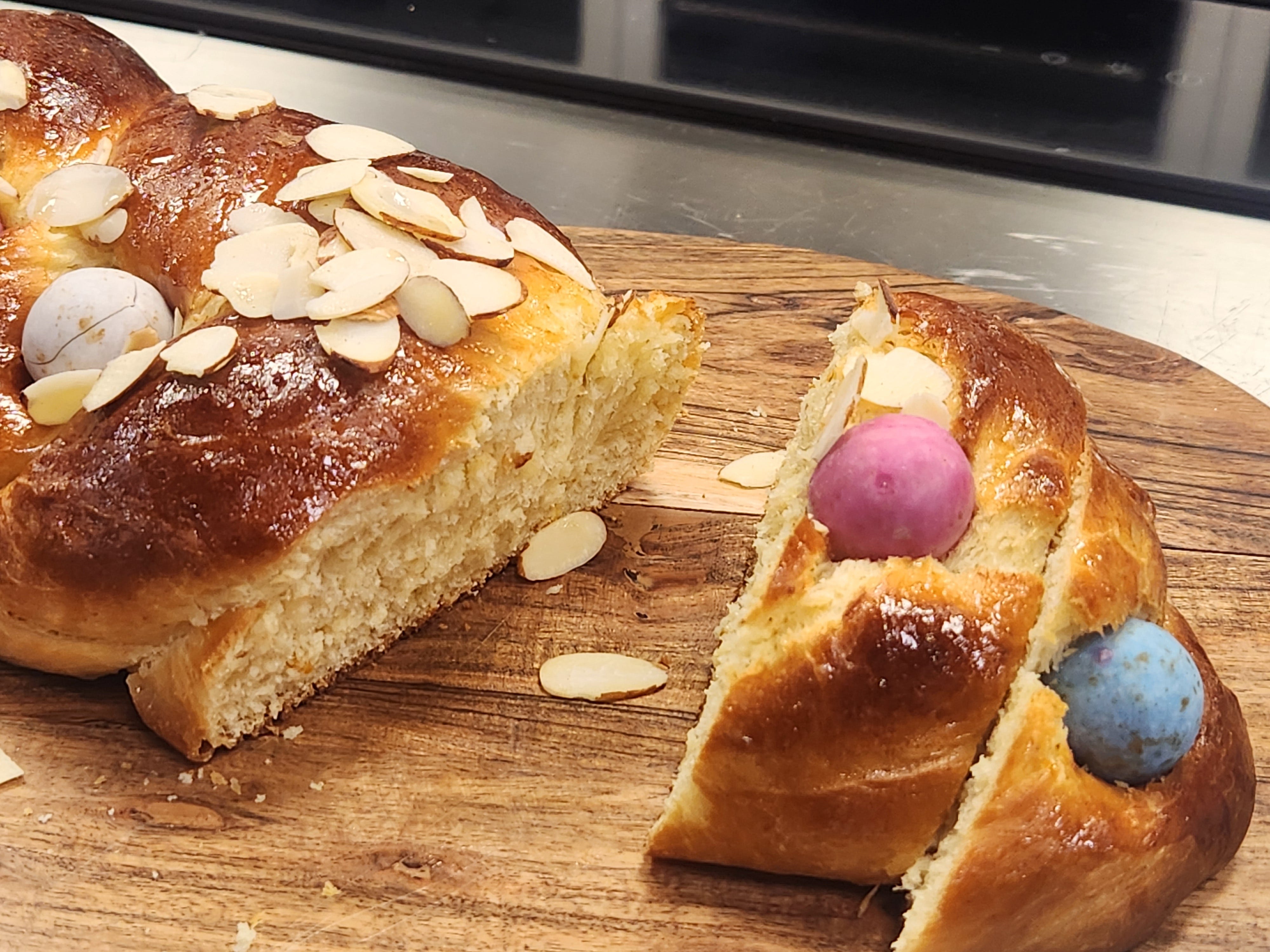 Steam Combi recipe : Tsoureki - Greek Easter Bread